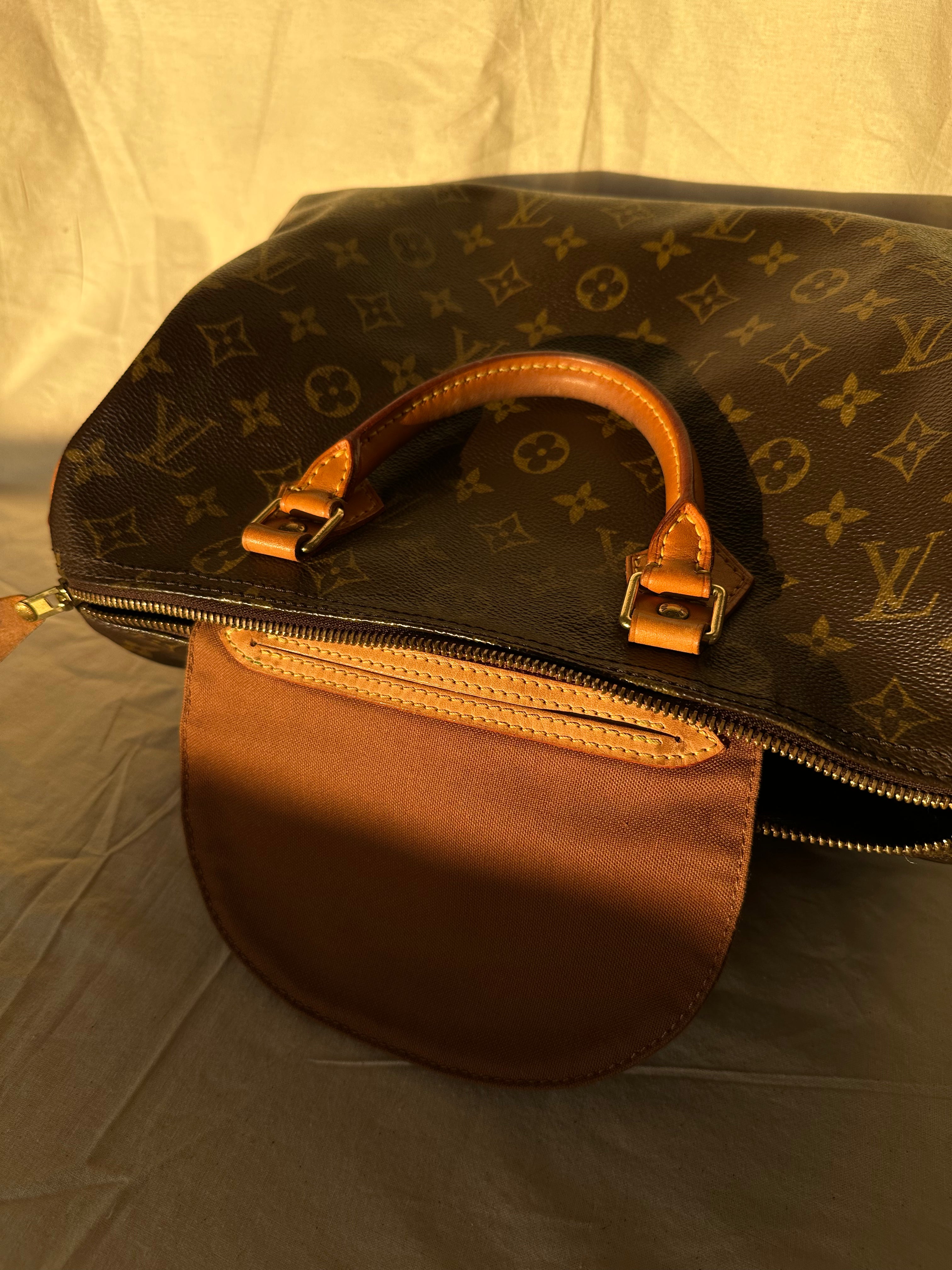 Louis Vuitton Speedy 30